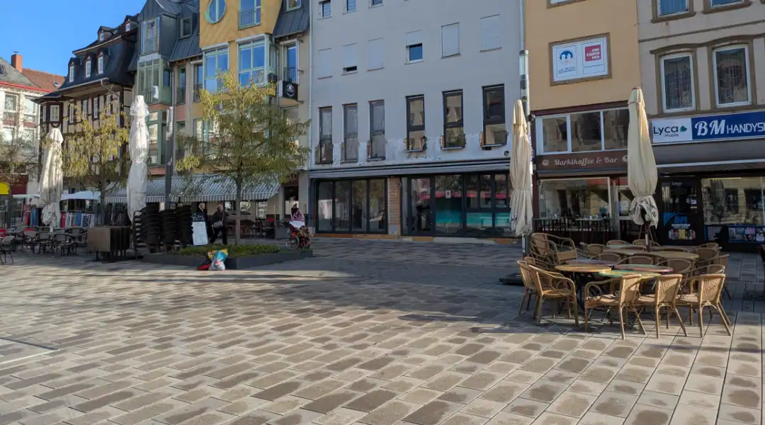 Ketten-Schock am Kornmarkt: Muss das Marktkaffee zittern?